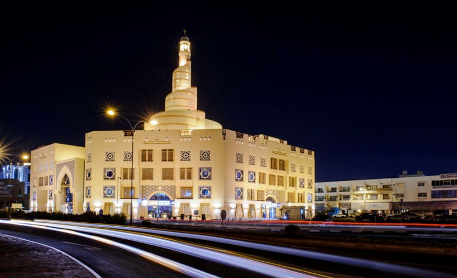 Qatar Top 10 MUST SEE places and things to do in Qatar