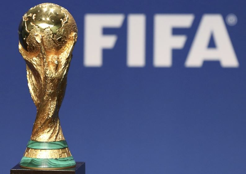 Football: Fifa to look into 2022 World Cup expansion