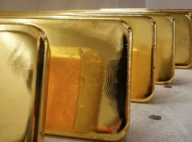 Gold Ends Lower As Dollar Rises On Upbeat Jobs Data Gold Ends Lower As Dollar Rises On Upbeat Jobs Data