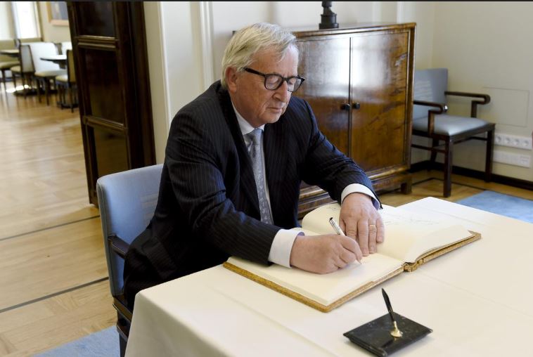 Uk poll: Should Boris Johnson suspend Parliament to deliver Brexit? - VOTE HERE Uk poll: Should Boris Johnson suspend Parliament to deliver Brexit? - VOTE HERE