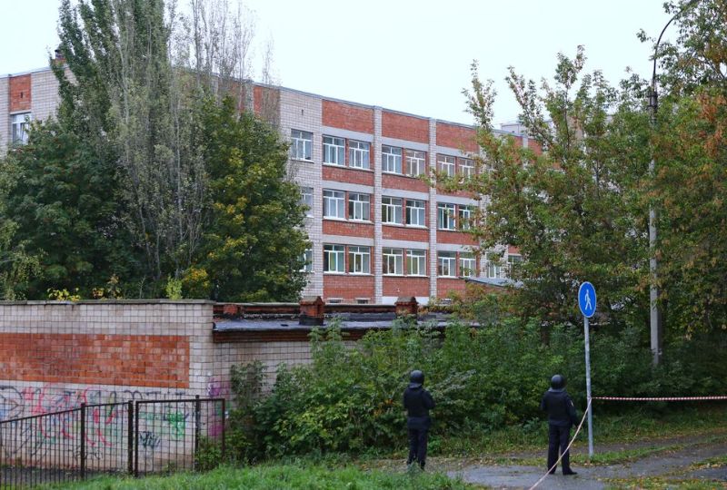 Swastika-wearing ex-pupil kills 15 in Russian school shooting
