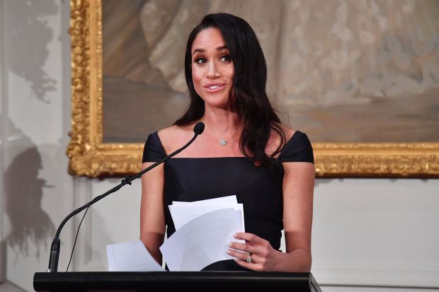 Celebs: Meghan Markle shares her first official Twitter picture