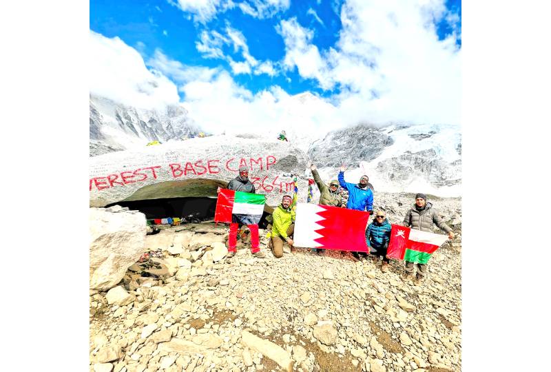 Bahrain News: Bahrainis raise flag on tallest mountain
