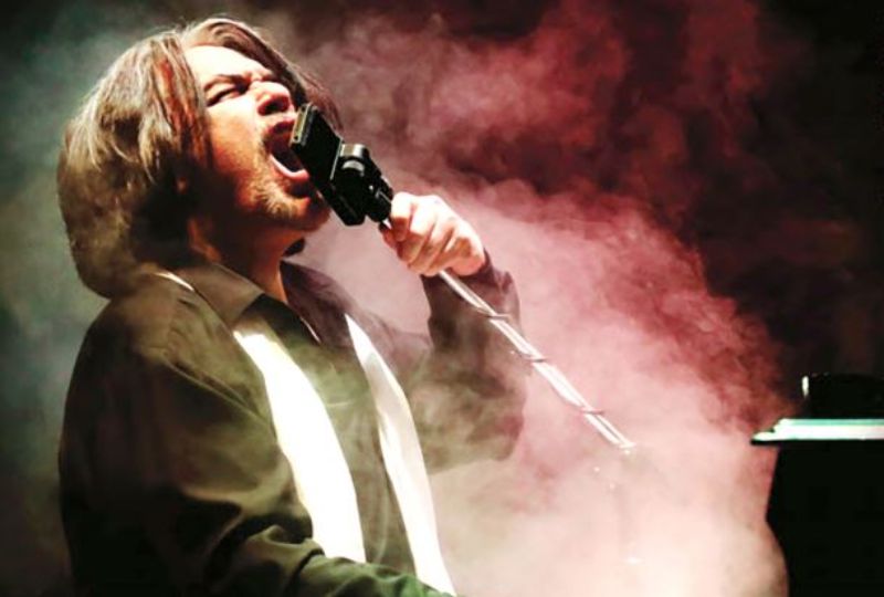 Bahrain News: Top music industry honour for gospel star Rusty