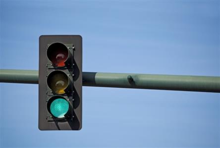 Sharjah's smart traffic lights adapt to traffic...