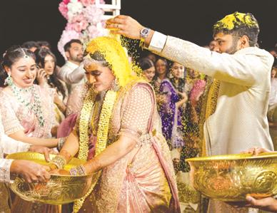 Big Indian wedding kicks off matrimonial season...