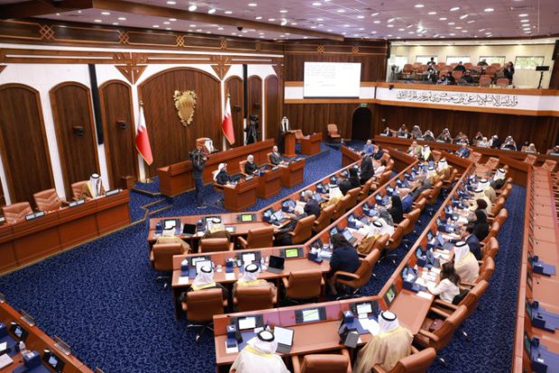 Bahrain News : Shura backs digital safety plans for children under 15