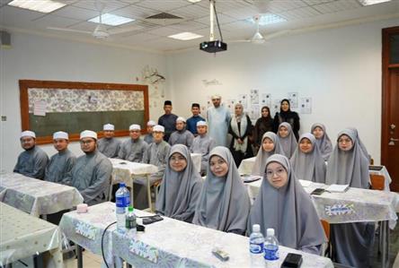 Oman, Brunei explore means of supporting Arabic...