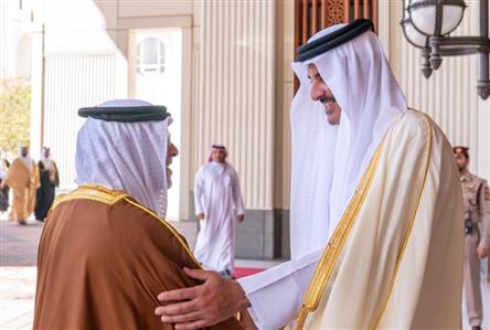 HRH Prince Salman meets Qatari Amir