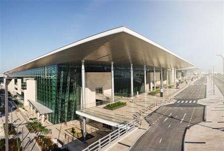 Bahrain airspace remains temporarily closed