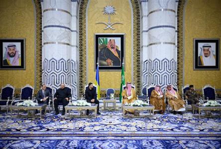 Ukraine and Saudi Arabia sign deal on defence...