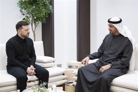 UAE and Ukrainian Presidents discuss cooperation...