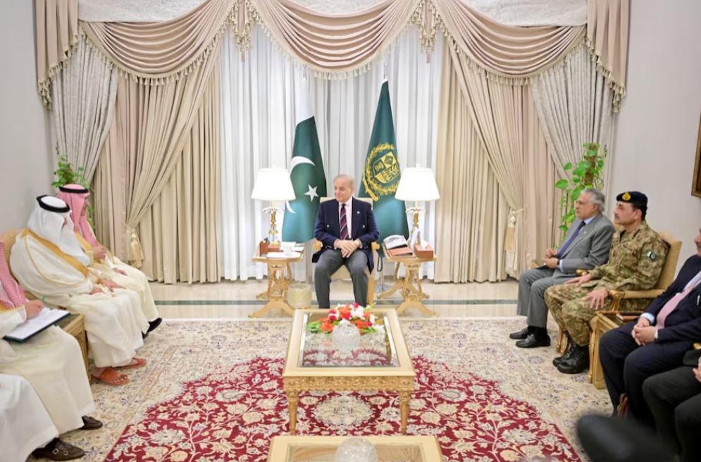 International Business: Pakistan secures $3bn to boost reserves