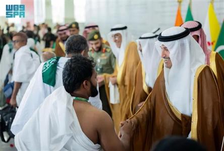 Saudi Arabia welcomes its first pilgrims as...