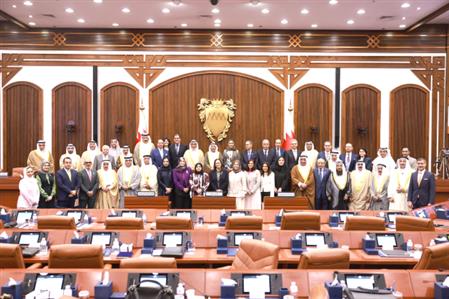 Council ends session with message of unity
