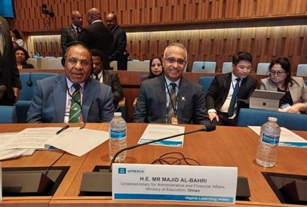 Oman participates in UNESCO Digital Learning...