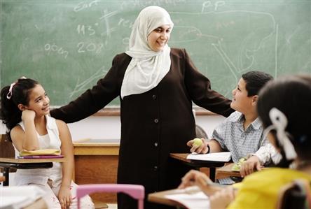 Kuwait: Education Ministry terminates contracts...