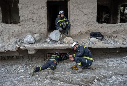 UAE Search and Rescue Team intensifies humanitarian...