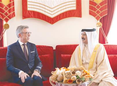 His Majesty notes support of France