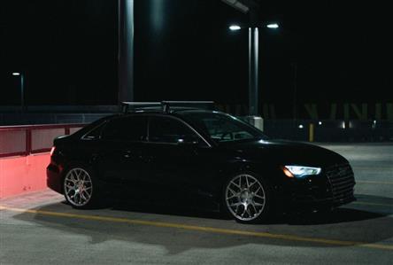 Egyptian man in Kuwait unexpectedly finds stolen...